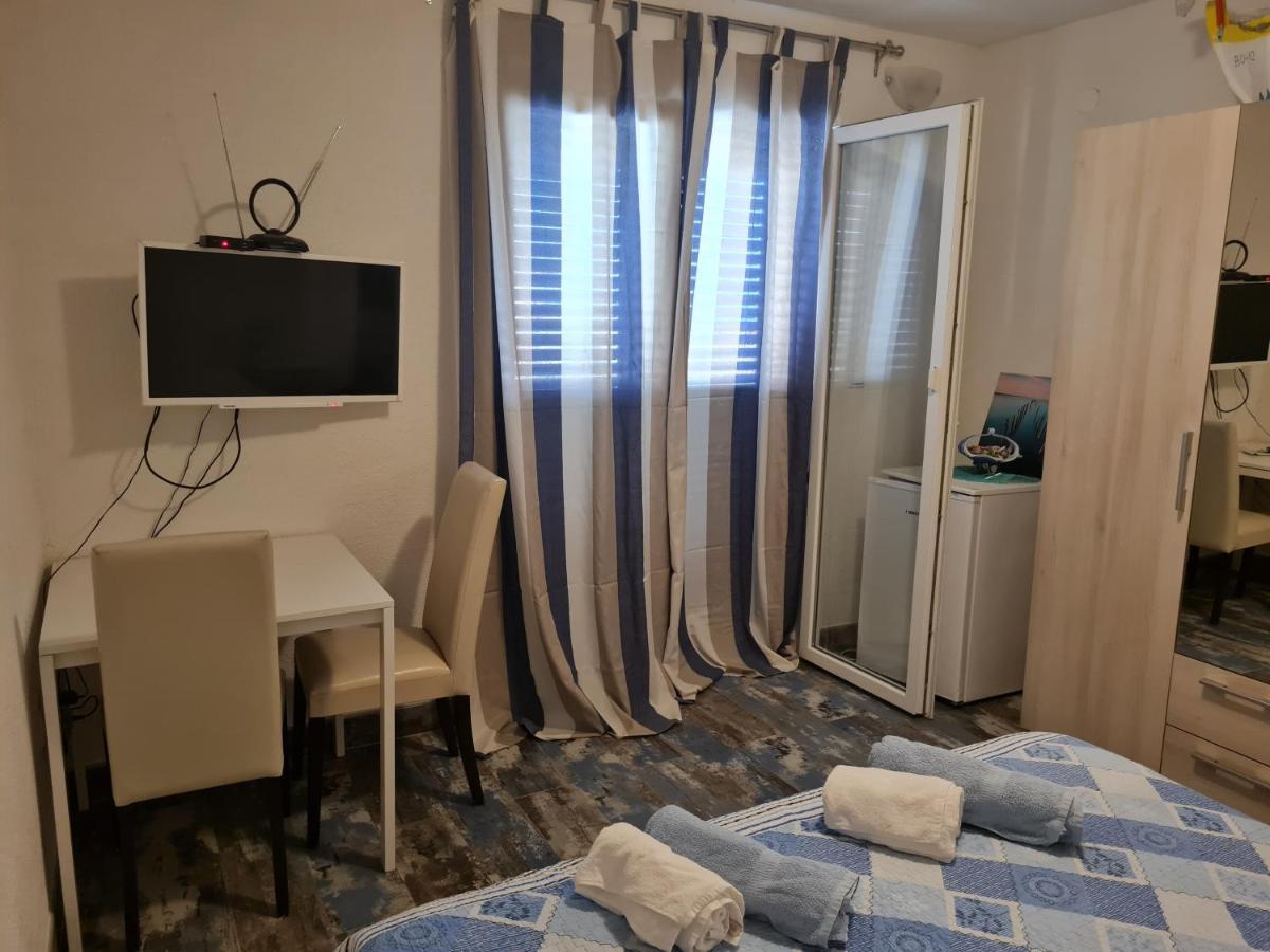 Rooms Andelka Бол Экстерьер фото